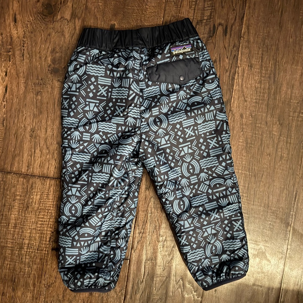 Patagonia tribbles snow pant Aztec blue. 2T